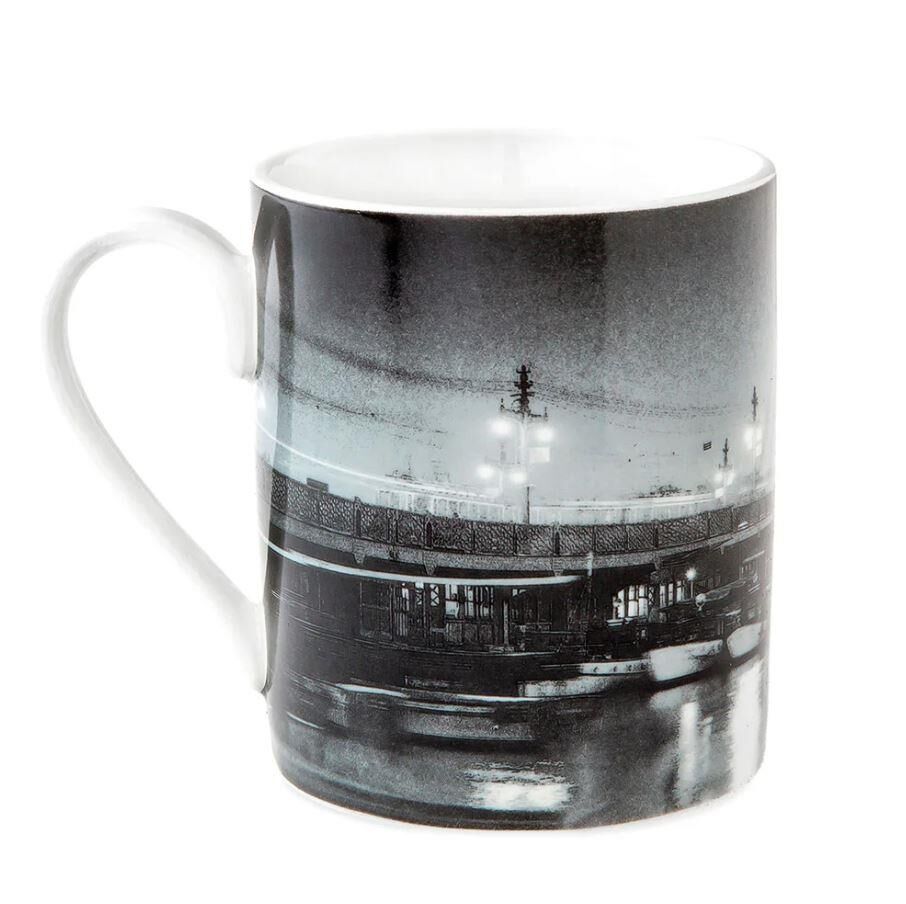 Jumbo X İstanbul Modern Othmar Pferschy,Galata Köprüsünde Gece Mug 1000102198001
