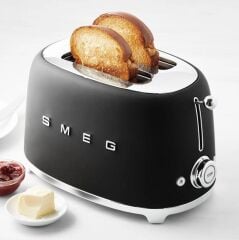 Smeg Retro  Ekmek Kızartma Makinesi Mat Siyah TSF01BLMEU