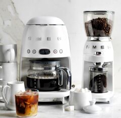 Smeg  Filtre Kahve Makinesi - White Dcf02Wheu 500.01.01.6818