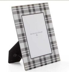 Black & White Tartan Frame - 5'' x 7'' 45107-011