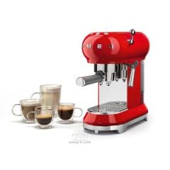SMEG KIRMIZI ESPRESSO KAHVE MAKİNESİ ECF01RDEU