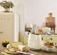 Smeg Kbsf02cr Standlı Bıçak Seti Krem